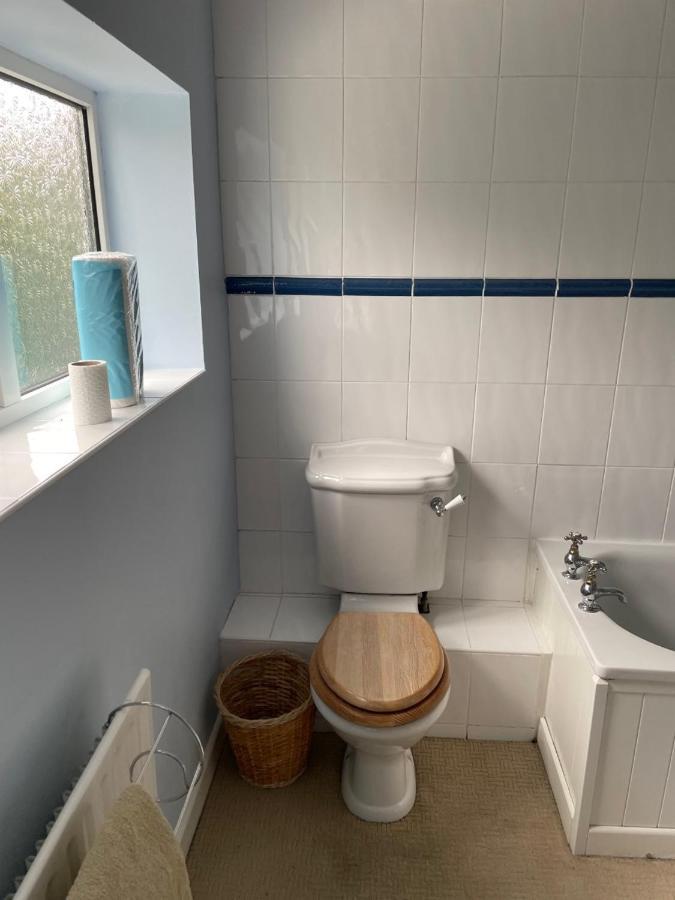 5 Bed House, 32 Tutbury Avenue, Cannon Park, Coventry, Cv4 7Bj Villa Exteriör bild