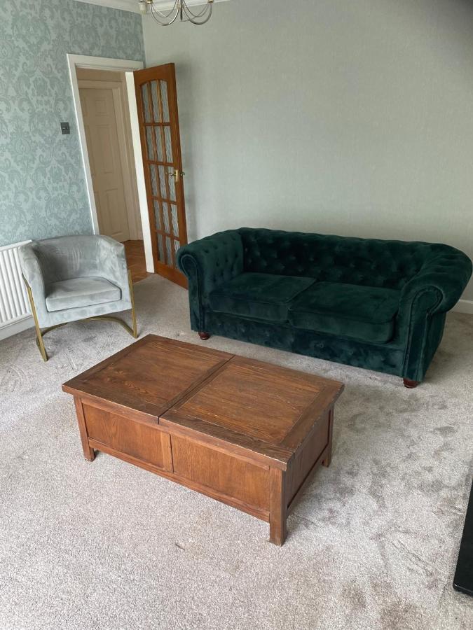 5 Bed House, 32 Tutbury Avenue, Cannon Park, Coventry, Cv4 7Bj Villa Exteriör bild