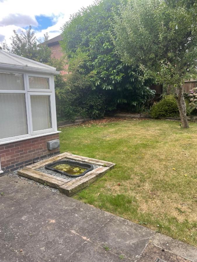 5 Bed House, 32 Tutbury Avenue, Cannon Park, Coventry, Cv4 7Bj Villa Exteriör bild