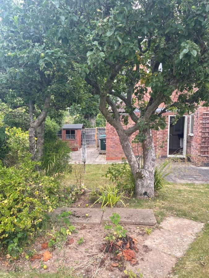 5 Bed House, 32 Tutbury Avenue, Cannon Park, Coventry, Cv4 7Bj Villa Exteriör bild